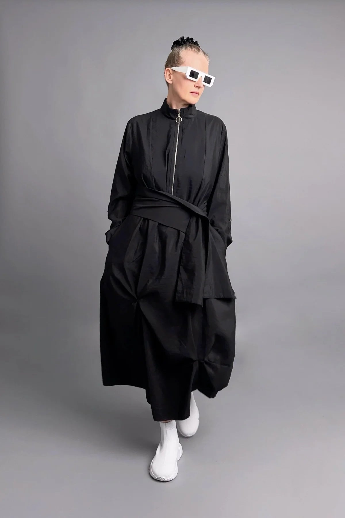 Oversize-Crashkleid aus Popeline mit Zip, variabler Bindung und Drapierungen