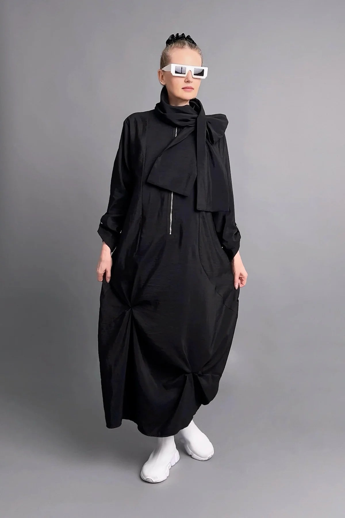 Oversize-Crashkleid aus Popeline mit Zip, variabler Bindung und Drapierungen