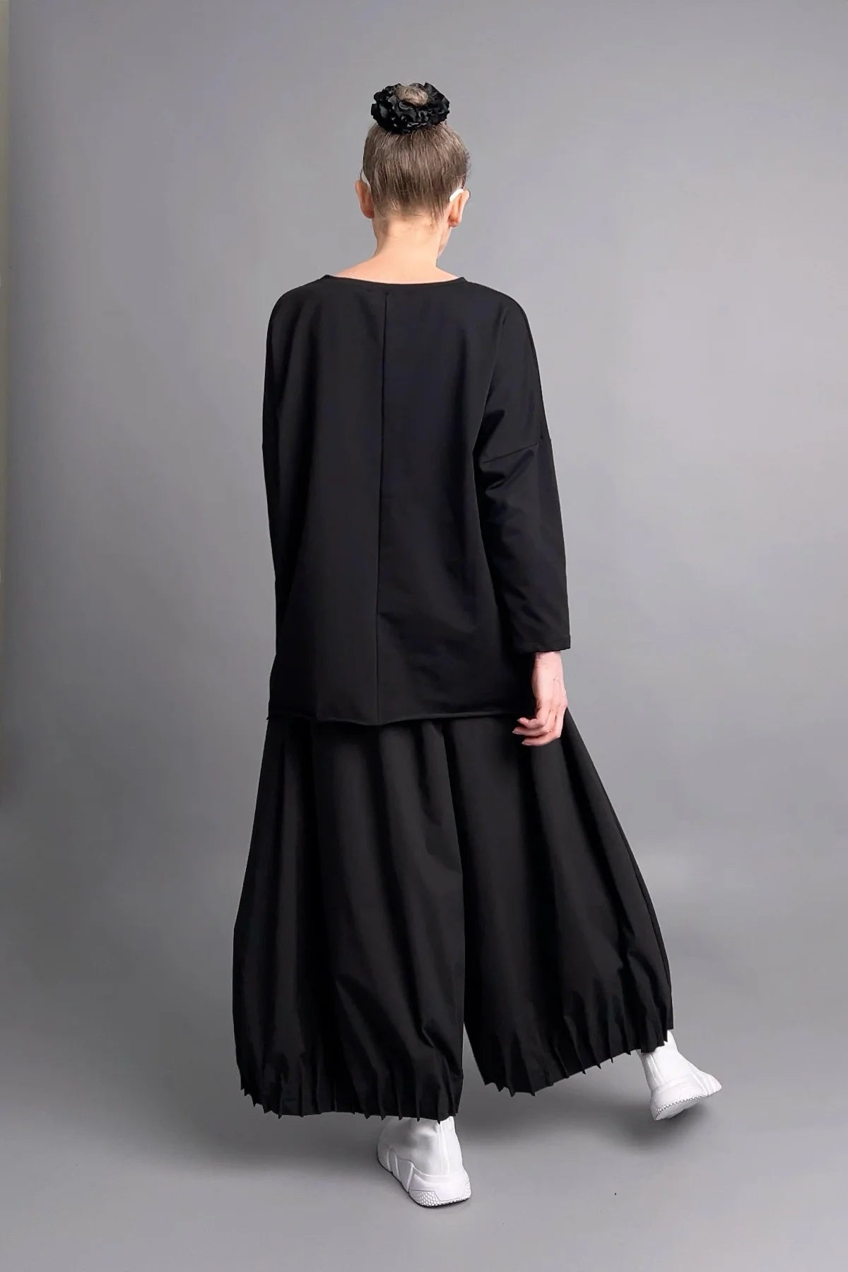 2-teiliges Oversize-Sweatshirt-Set mit Struktur-Überwurf und Printshirt in Schwarz-Weiß