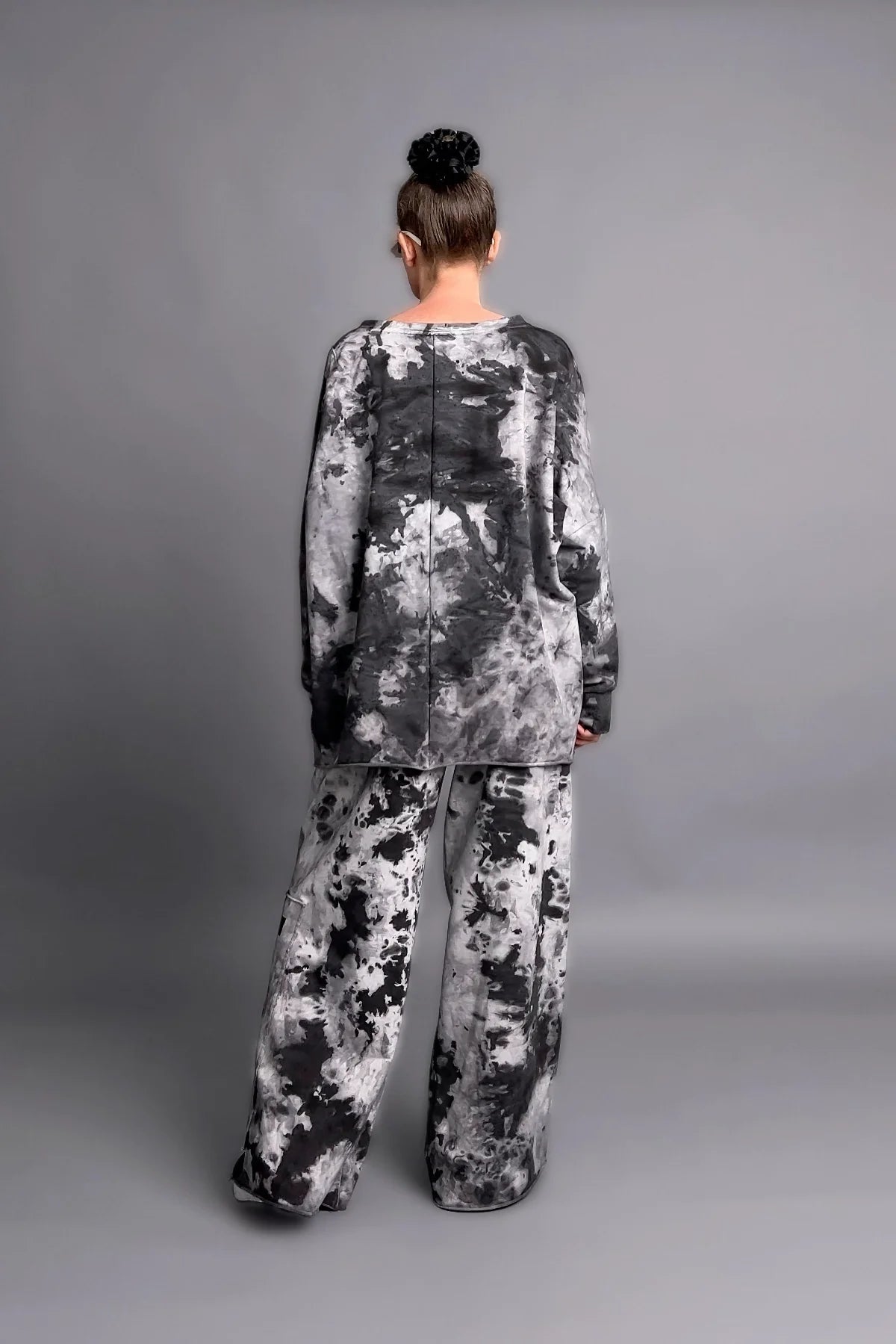 Oversize 3-Teiler mit Batikprint in Grau-Schwarz aus schwerem French Terry