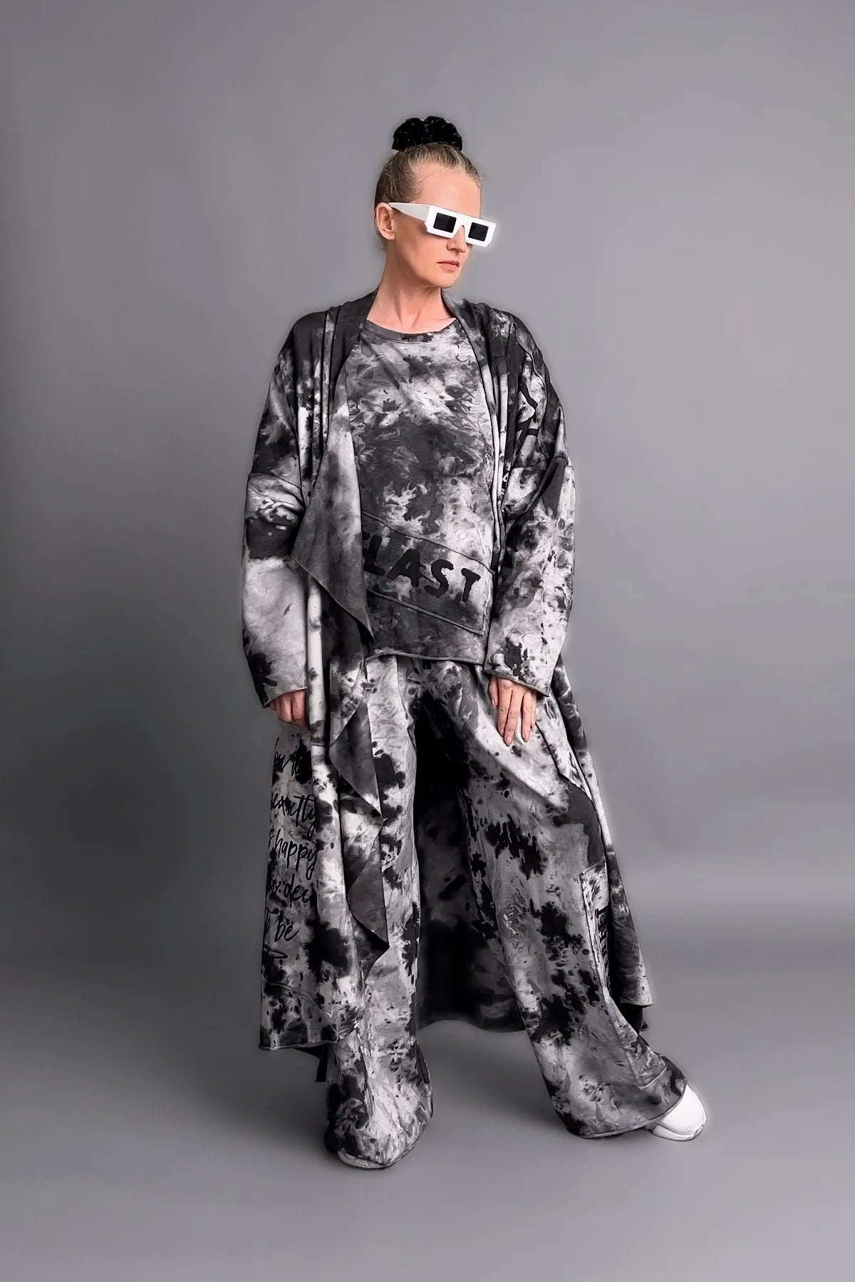 Oversize 3-Teiler mit Batikprint in Grau-Schwarz aus schwerem French Terry
