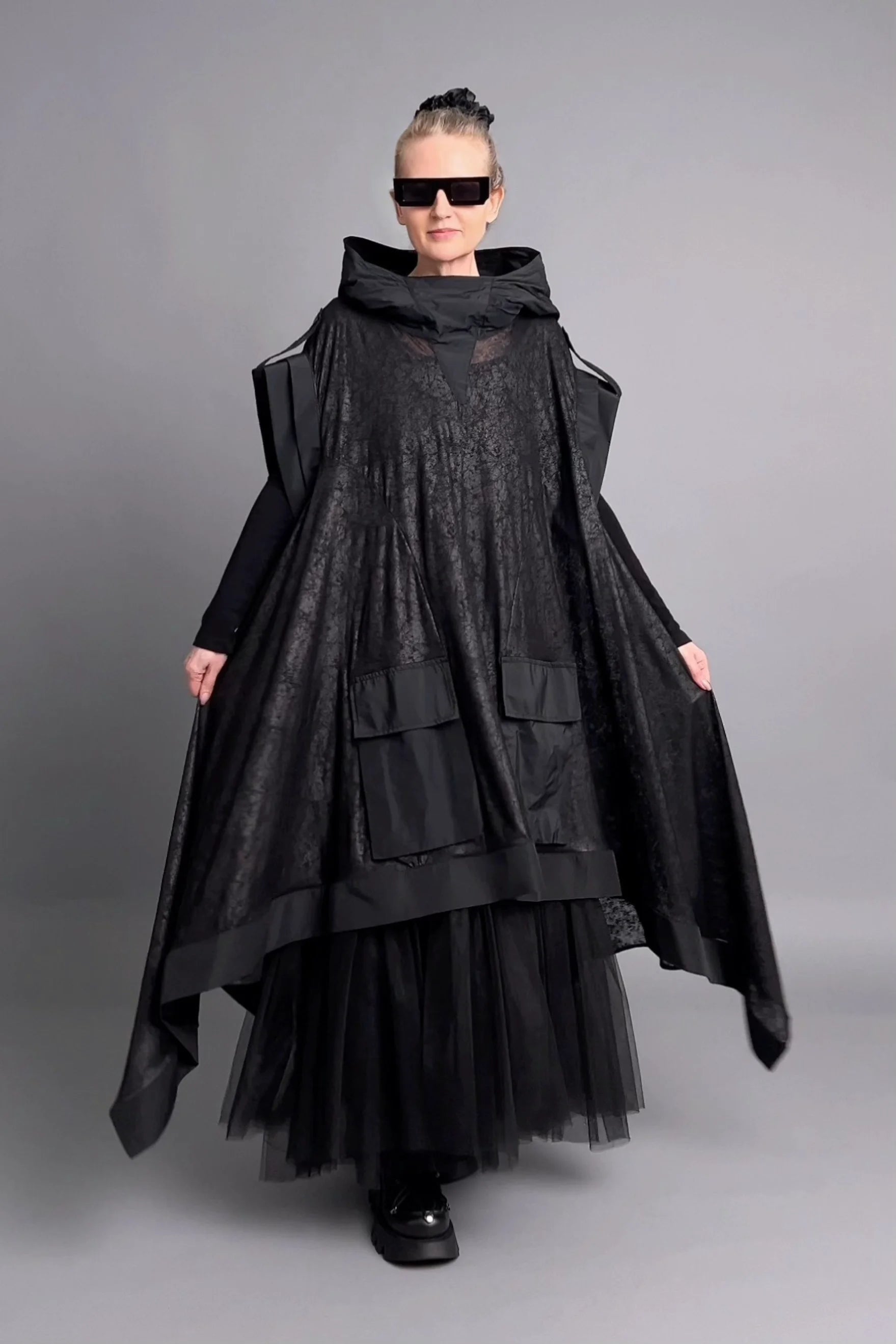 Caraclan Avantgarde Tunika 2-teilig mit ärmellosem Jersey-Unterkleid und A-Linien Überwurf
