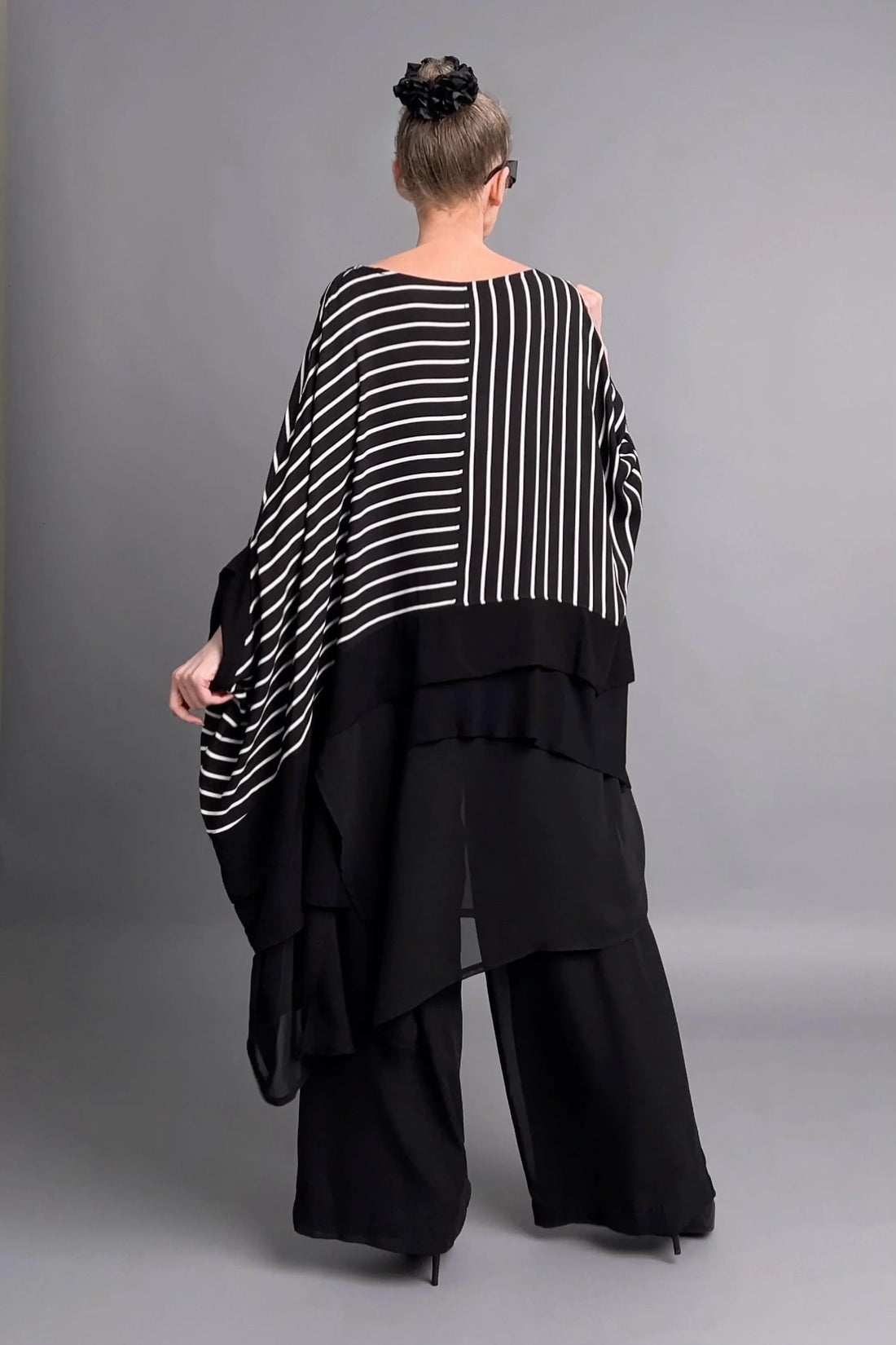 Maxlive Weite Palazzohose in fließender Optik aus schwarzem Chiffon-Lagenlook