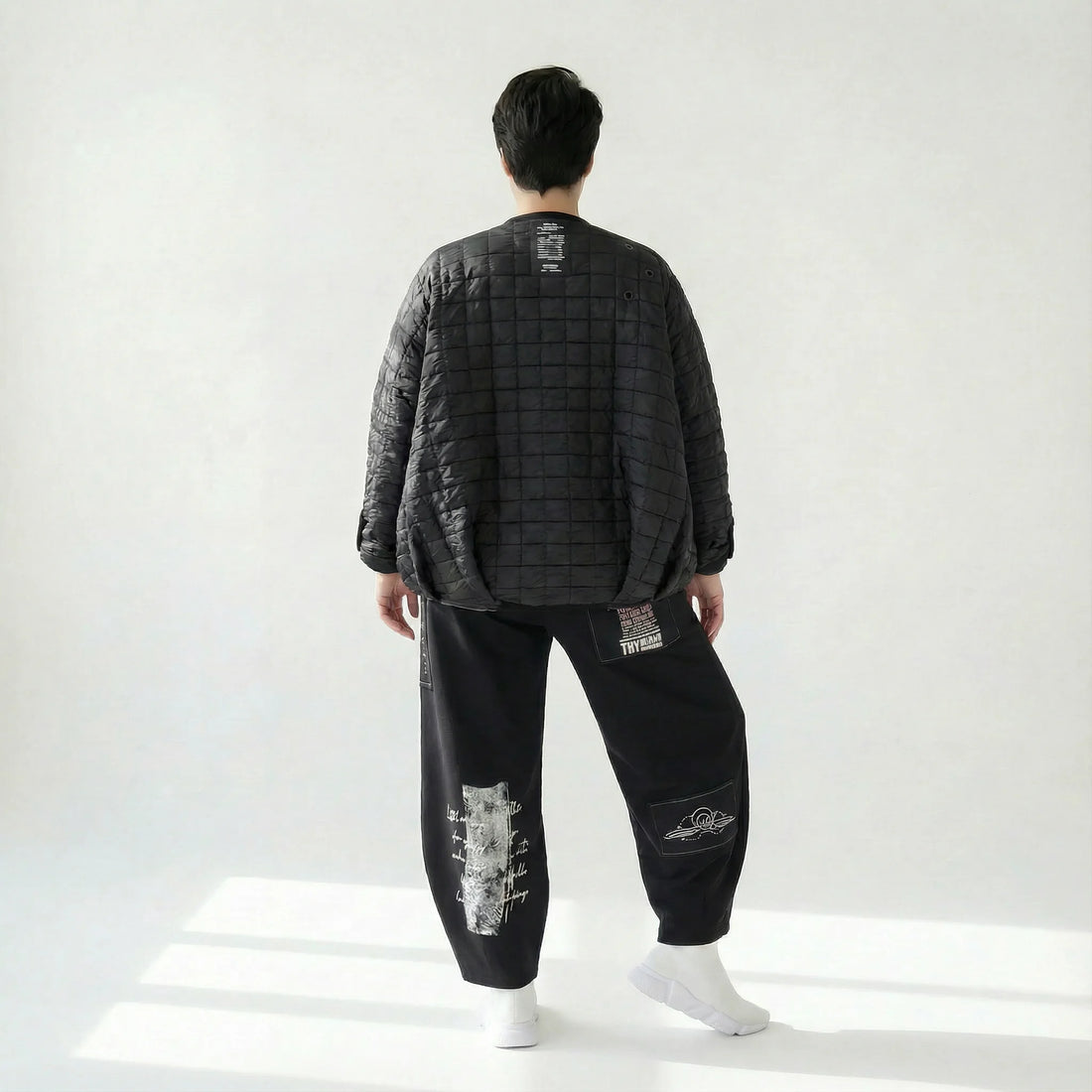 Gesteppte Oversize Jacke im Ballon-Schnitt mit Metallösen und strukturierter Oberfläche