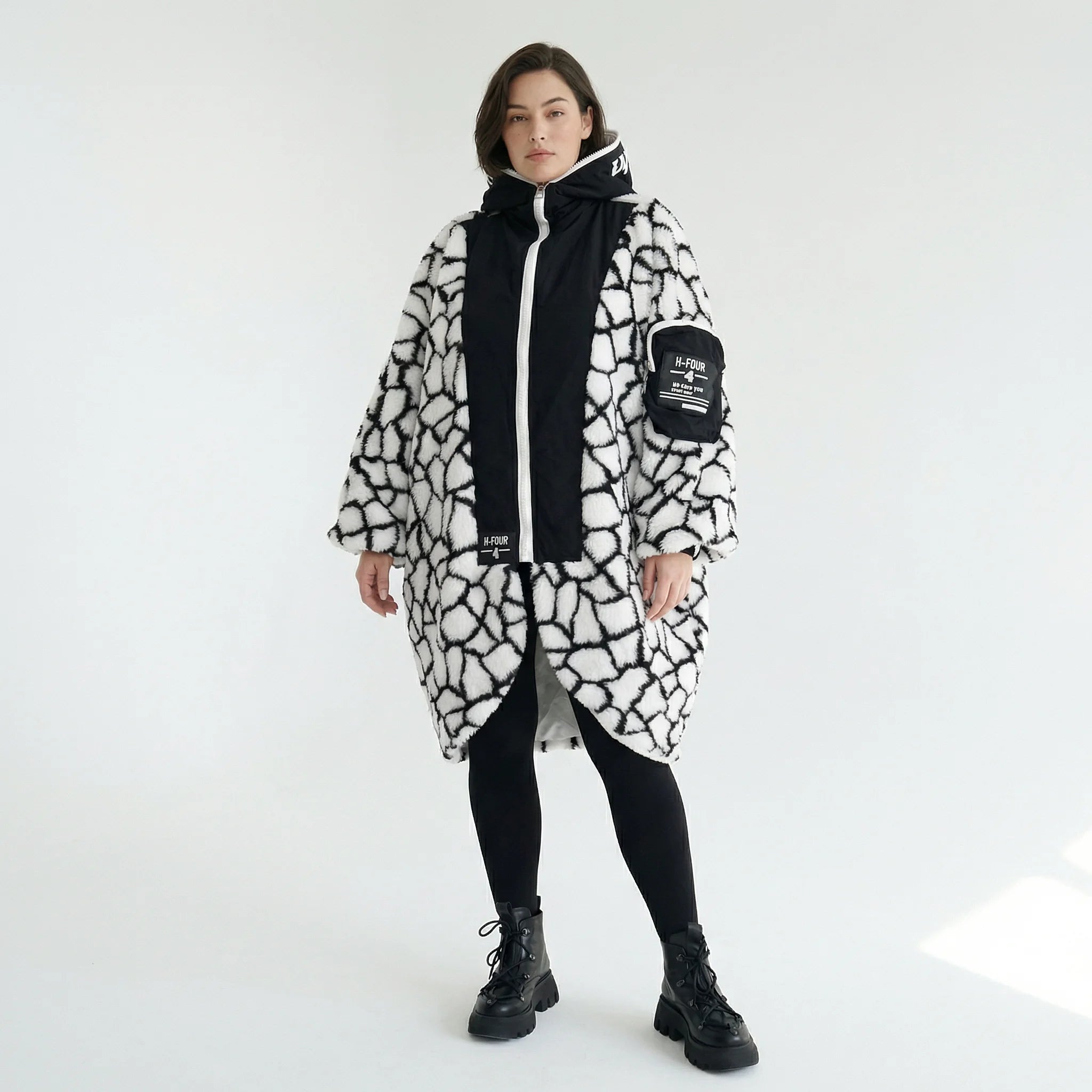 Oversize Ballonjacke Plüsch Übergang Softshell Damen H4 Fashion bei Modeare Avantgarde Lagenlook