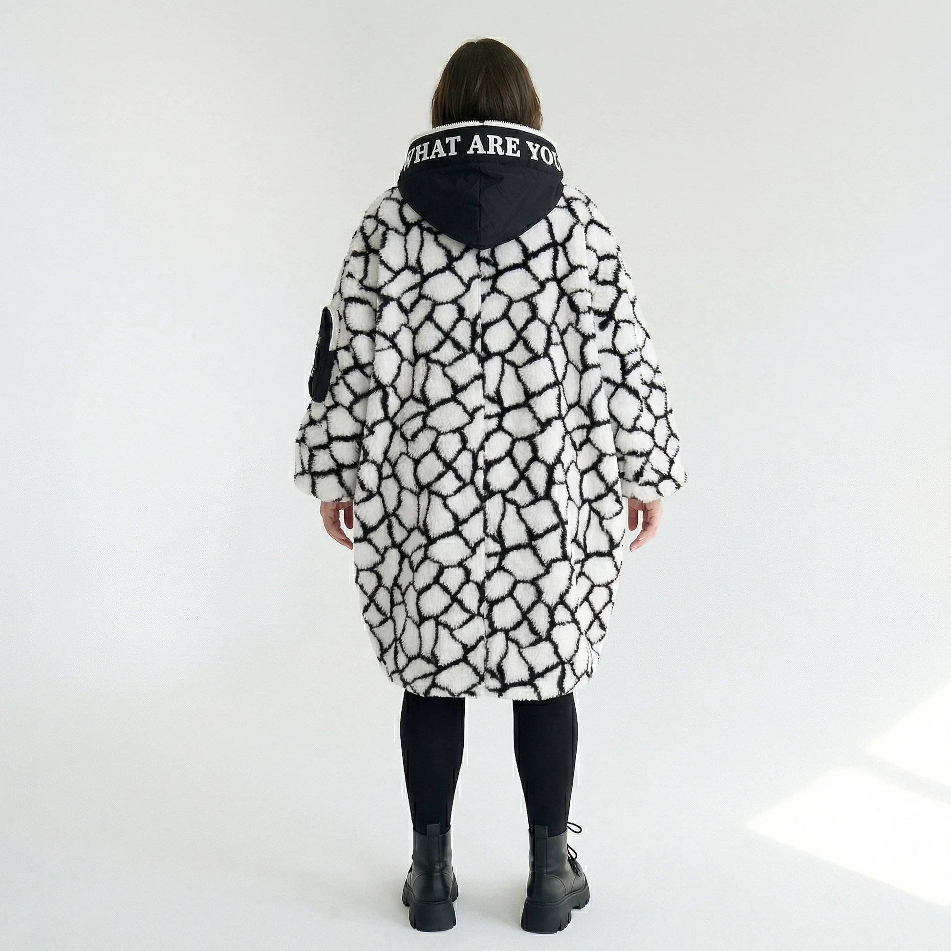 Oversize Ballonjacke Plüsch Übergang Softshell Damen H4 Fashion bei Modeare Avantgarde Lagenlook